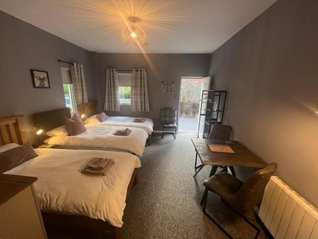 Glenlochy Apartments Fort William Zimmer foto